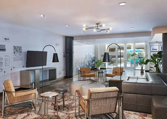 Fairfield Inn & Suites By Marriott Dallas Downtown